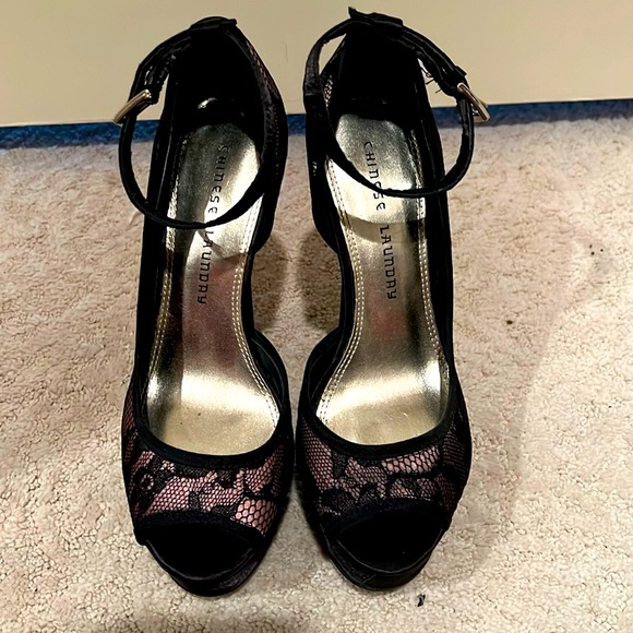 Sexy Chinese Laundry pink/black satin lined with a black lace overlay stilettos! - Picture 3 of 13